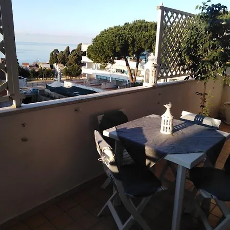 Miguel Apartment